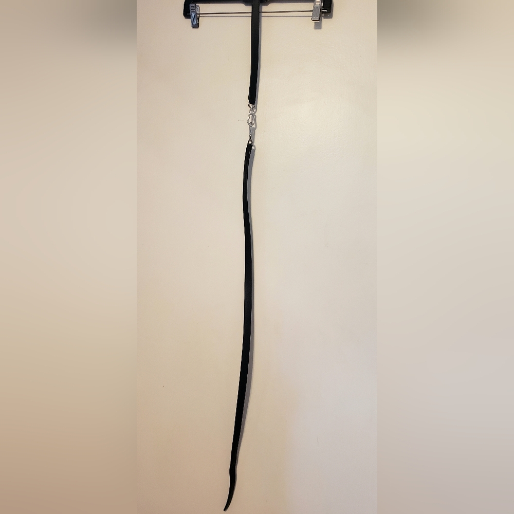 🆕️ Karl Lagerfeld Paris Black Leather Crossbosy Strap